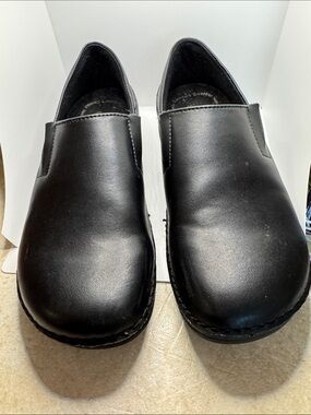 Spring Step Black Leather Slip-On Loafers